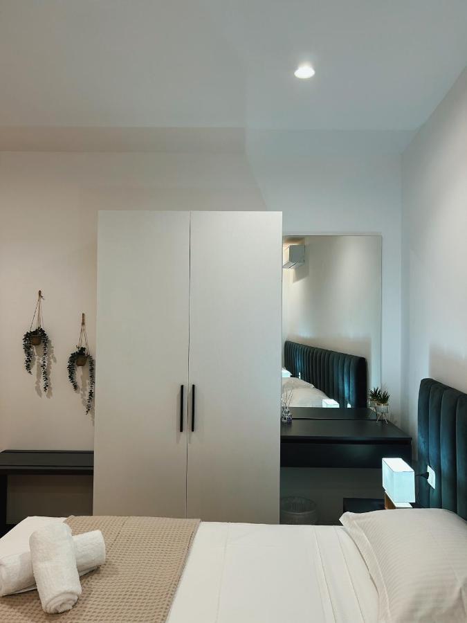 Clinton Tirana Inn 外观 照片