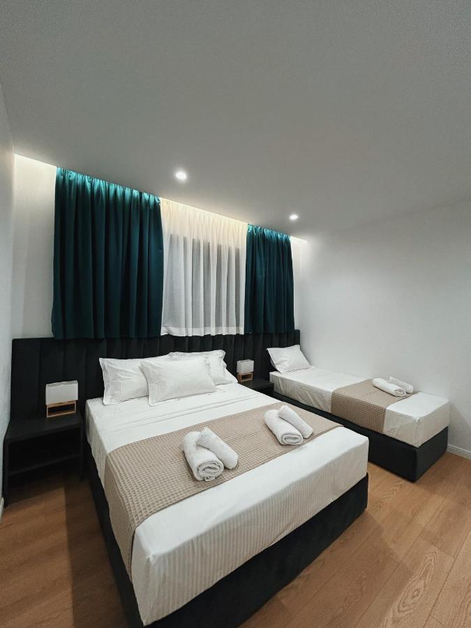 Clinton Tirana Inn 外观 照片