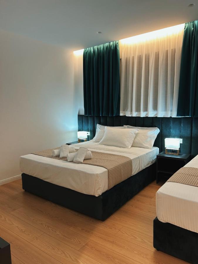 Clinton Tirana Inn 外观 照片