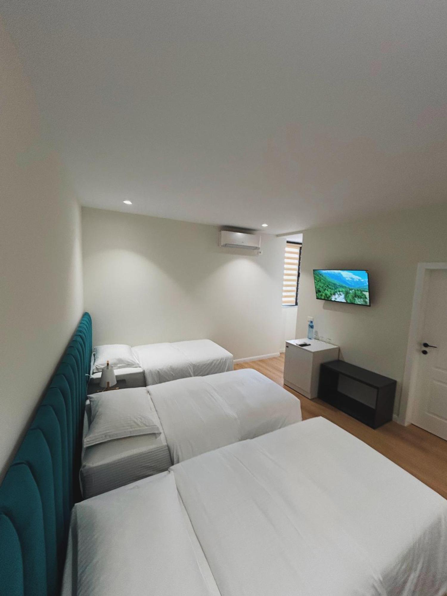 Clinton Tirana Inn 客房 照片